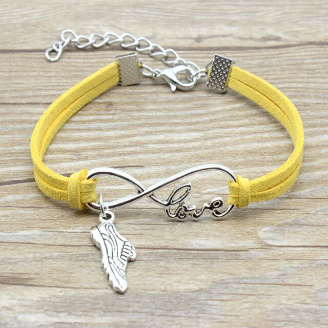 Armband für Läufer und Läuferinnen mit Laufschuh